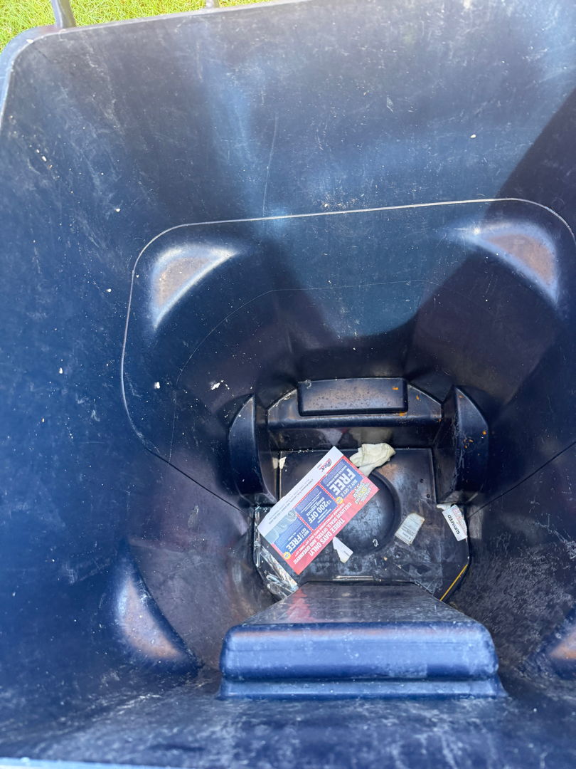 Lakeville recycling can before MetroWash cleaning