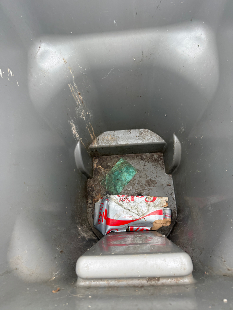 Trash can in savage Minnesota before curbside can cleaning from MetroWash